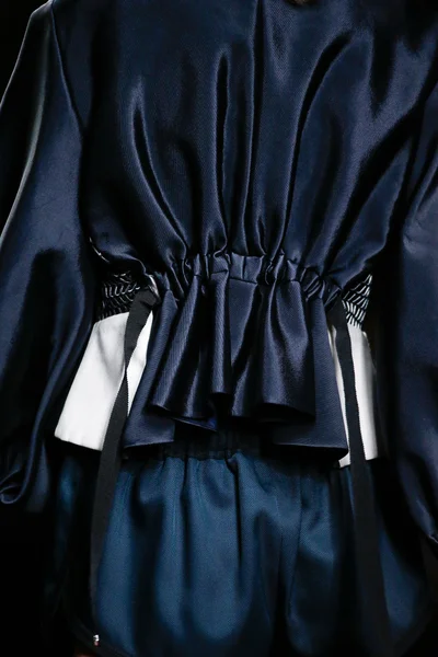 Look 38